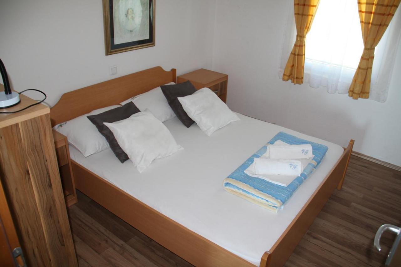 Vila Filipasic Apartment Vir Exterior photo
