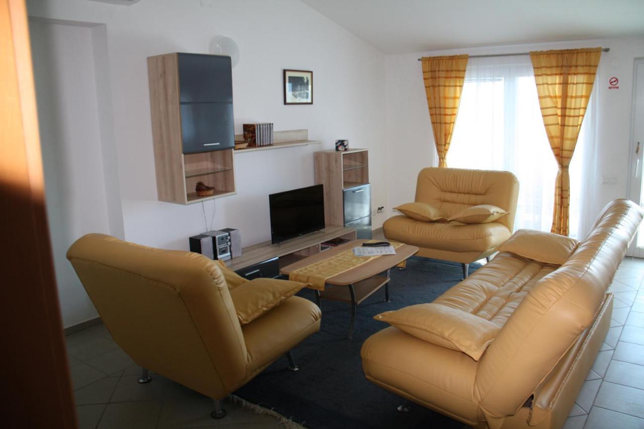 Vila Filipasic Apartment Vir Exterior photo