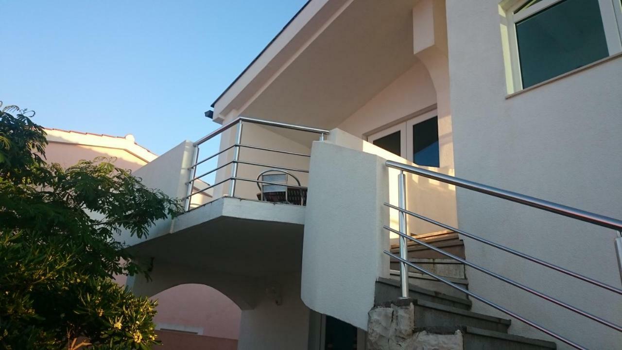 Vila Filipasic Apartment Vir Exterior photo