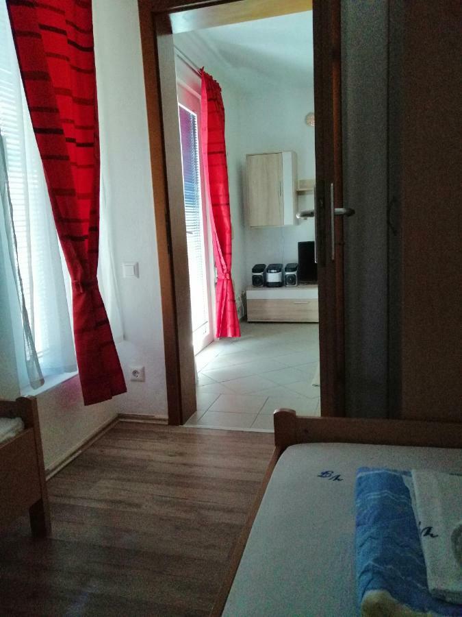 Vila Filipasic Apartment Vir Exterior photo